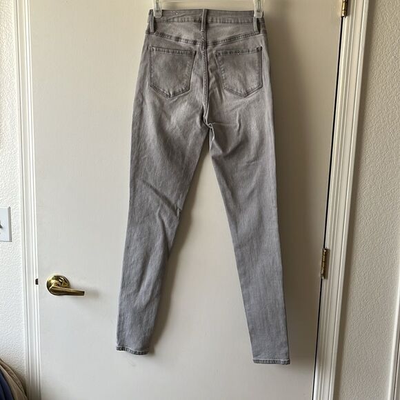 YMI Skinny Jeans Size 3/26 GUC Gray - Picture 2 of 5